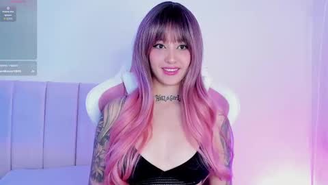 Shelly online show from September 15, 1:56 pm