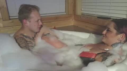 vera_xoxo online show from April 12, 8:40 am