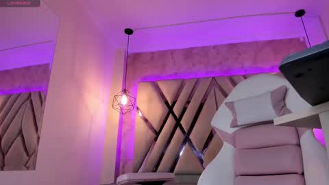 Domelipa  online show from February 10, 2:48 pm