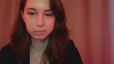 Una online show from November 26, 12:13 pm