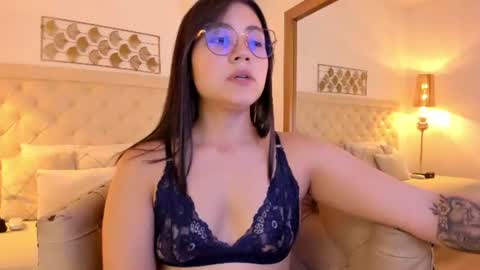 vero domplay online show from July 10, 3:44 am