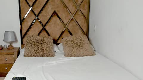 Vero Vannucci online show from February 5, 3:13 am