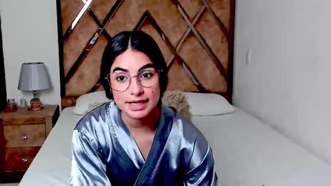 Vero Vannucci online show from February 26, 6:19 am