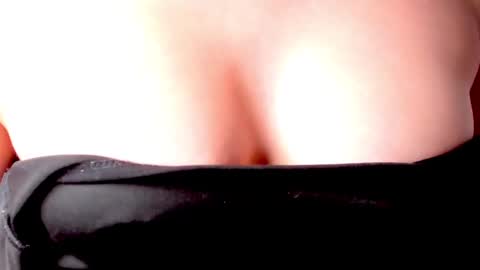 Vero Vannucci online show from March 6, 3:13 am