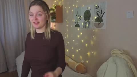 Veronica online show from October 12, 7:23 am