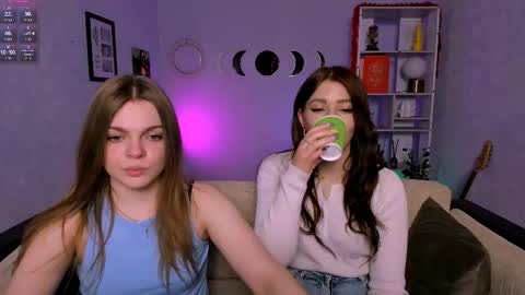 Ronni online show from March 3, 9:00 pm