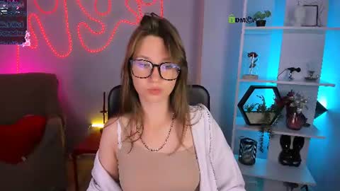 Ronni online show from July 21, 8:00 pm