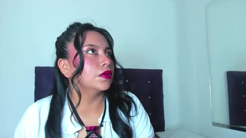 veronicaa_squirt online show from February 3, 3:37 am