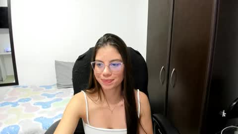 Veronica Miller online show from March 29, 1:40 am