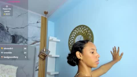 Veronica online show from October 30, 9:04 pm