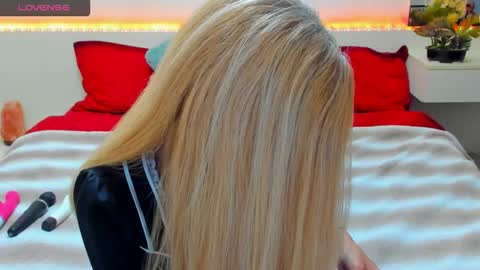 VerraSweet4u online show from October 28, 2:23 am