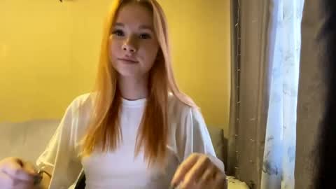 Lina online show from June 3, 1:36 pm
