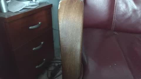 Erik online show from December 3, 10:38 am