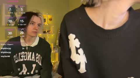 veryraretwins online show from November 16, 10:23 pm