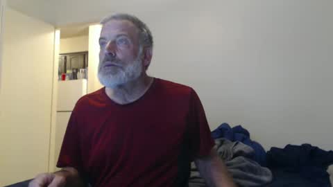 Snapshot of veryveryhairmanindenver chatting on February 8, 1:00 am hairy man online show from February 8, 1:00 am