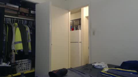 Snapshot of veryveryhairmanindenver chatting on January 26, 1:09 am hairy man online show from January 26, 1:09 am