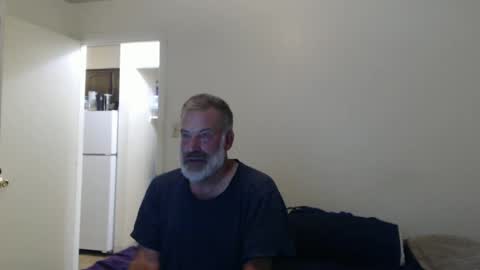 Snapshot of veryveryhairmanindenver chatting on October 8, 12:07 am hairy man online show from October 8, 12:07 am