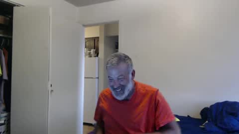 Snapshot of veryveryhairmanindenver chatting on September 25, 12:39 am hairy man online show from September 25, 12:39 am