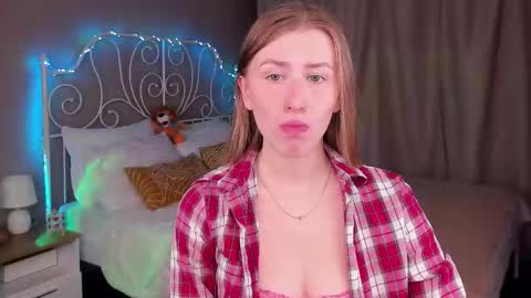 Celeste online show from September 12, 5:31 am