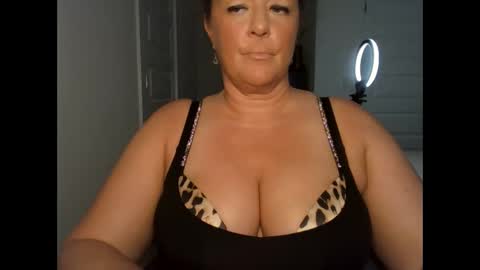 Vesta online show from May 28, 9:13 pm