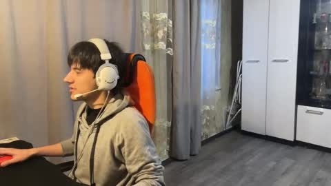 vialeras online show from February 19, 12:37 pm