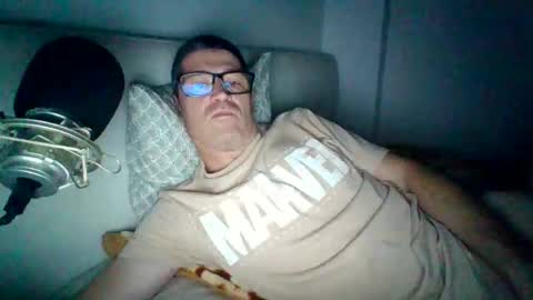 vibratorul89 online show from November 17, 9:28 pm