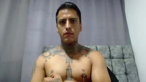 Victor cardenas online show from June 10, 11:03 pm