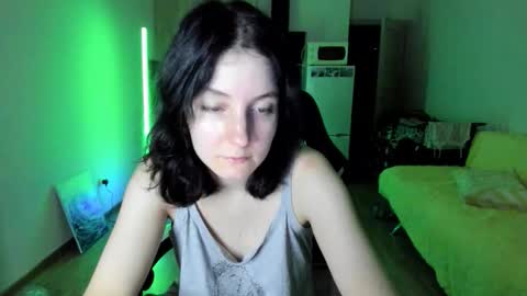 Snapshot of vickie_winters chatting on October 24, 3:13 pm Victoria online show from October 24, 3:13 pm