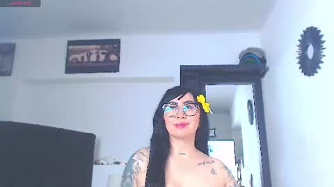 Vicky  online show from June 23, 11:06 am