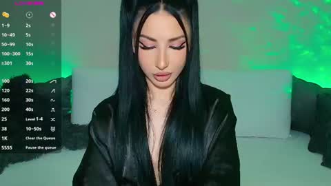Vicky Boo online show from June 19, 1:00 am