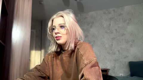 Victoria online show from January 12, 5:58 am