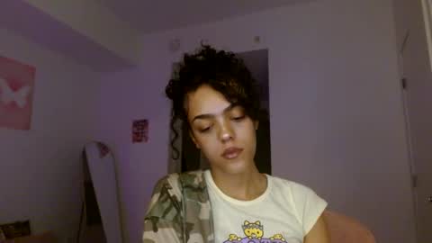 Goddess Victory  online show from October 9, 7:36 am