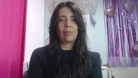 Snapshot of victoria25_meester chatting on February 22, 9:04 pm Hi guys   Im victoria  Be the one who can control me in PVT online show from February 22, 9:04 pm