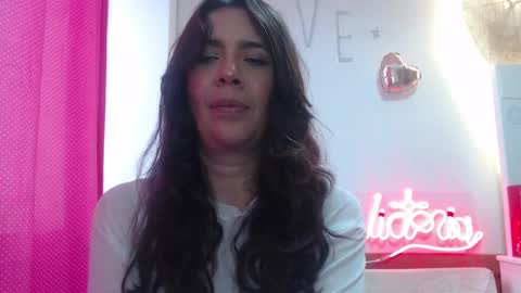Snapshot of victoria25_meester chatting on March 8, 4:28 pm Hi guys   Im victoria  Be the one who can control me in PVT online show from March 8, 4:28 pm