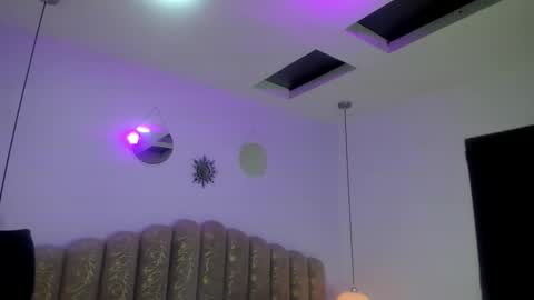 valentina online show from February 20, 12:07 pm