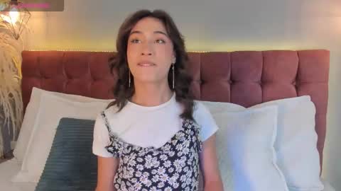 victoria online show from November 23, 7:34 pm