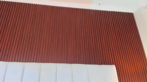  Victoria Lozano  online show from January 25, 4:03 pm