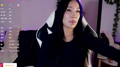 Victoria  online show from September 12, 3:52 am