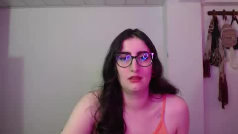 Victoria online show from April 1, 8:39 pm