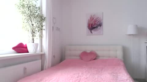 victoria_sweet_baby online show from February 27, 9:35 am