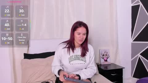 Victoria Zans  online show from November 13, 10:18 am