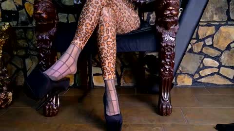 Victoria Heller online show from January 17, 6:12 am