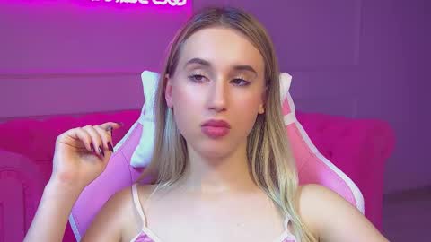 Victoria online show from October 8, 6:25 pm