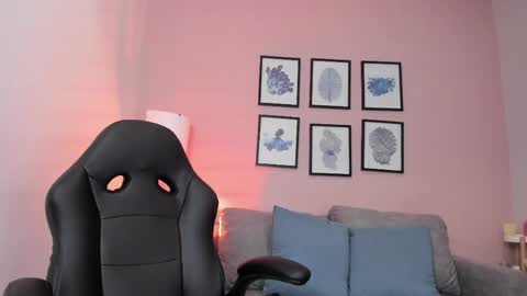 Victoria Vixen online show from April 1, 12:44 am