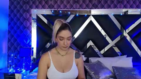 victtoria lee online show from January 9, 10:15 pm