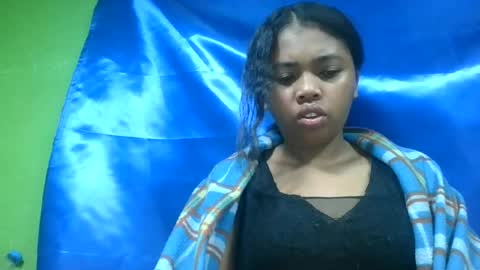 vierge28430 online show from June 12, 2:54 am