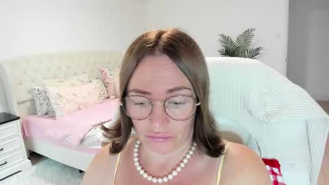 Ukrainian-woman online show from July 28, 2:13 pm