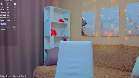 vikiberry online show from March 27, 5:35 am