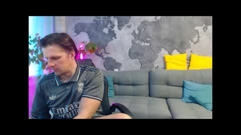 vikingchrisss online show from March 12, 9:57 am