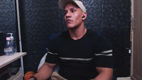 Viktor Herrera online show from October 5, 6:11 am